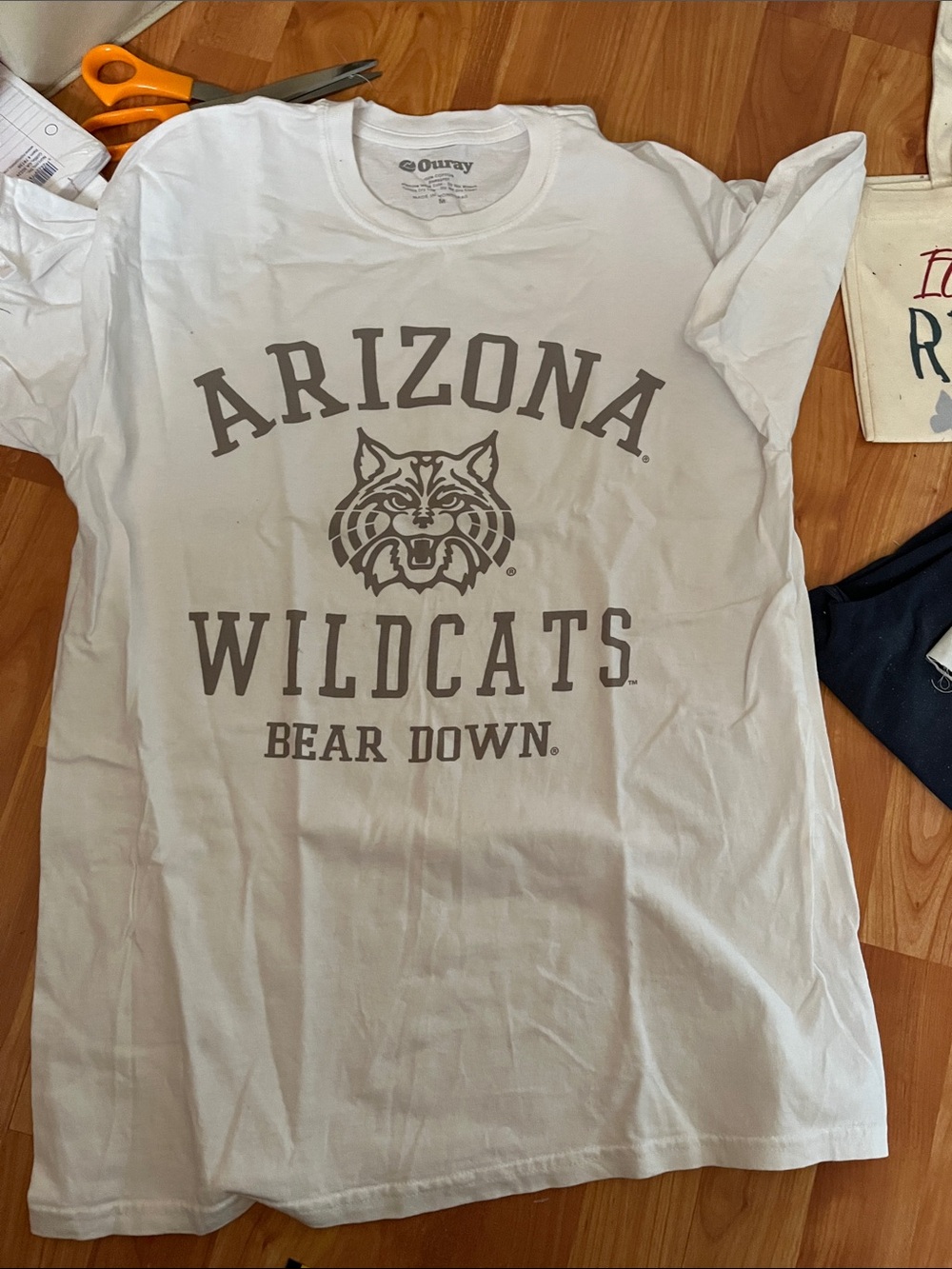 University of Arizona White Out T-Shirt Wildcats Size M